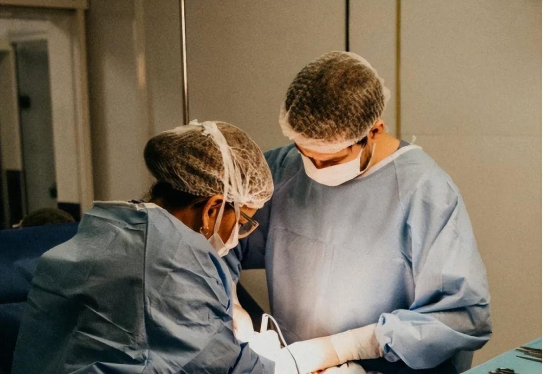 “五万一次，刺穿*体下**”？比*交性**易更可怕的是无*交性**易