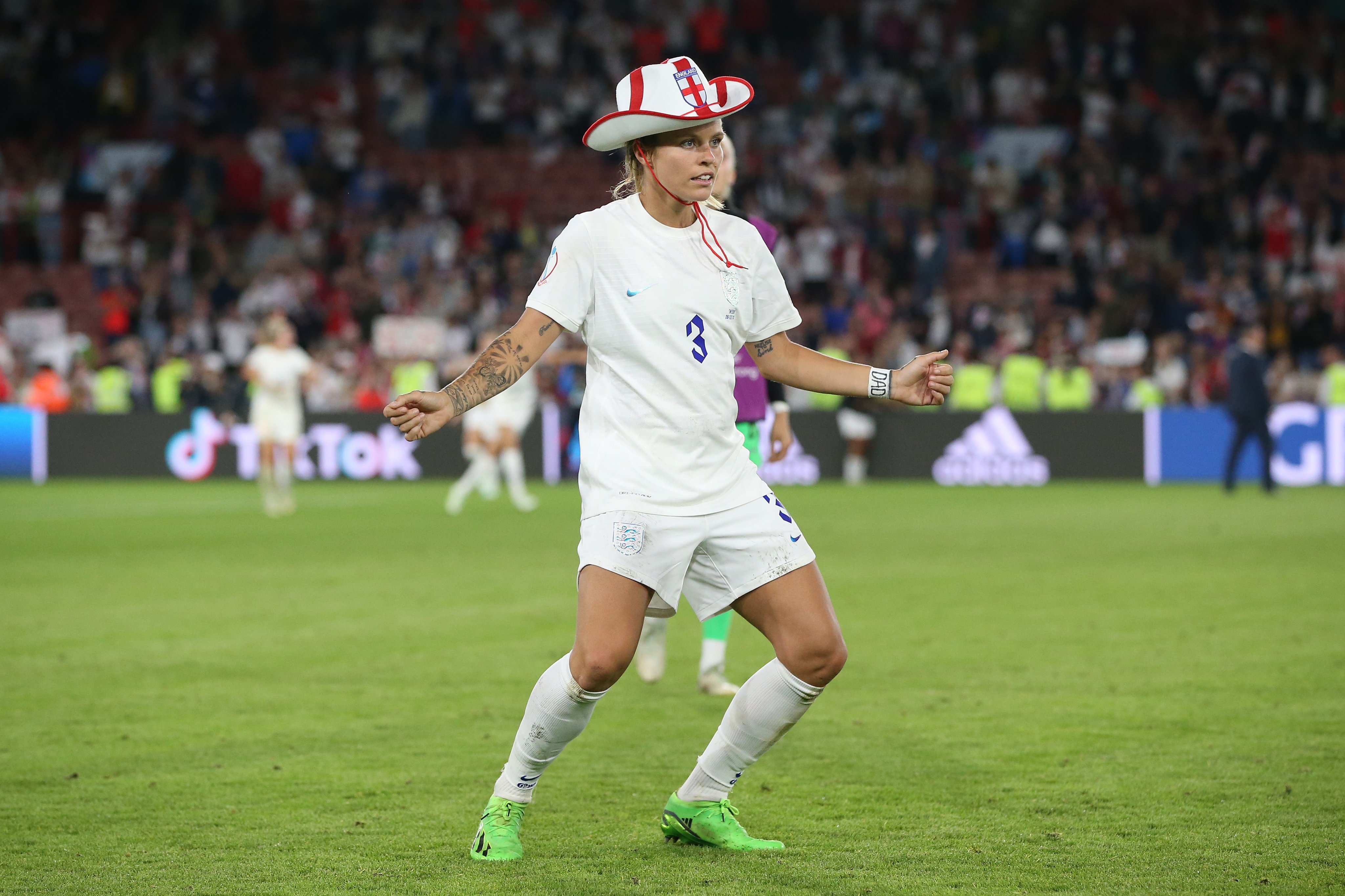 女足欧洲杯只有一个冠军，但英格兰和德国女足联赛却都是赢家