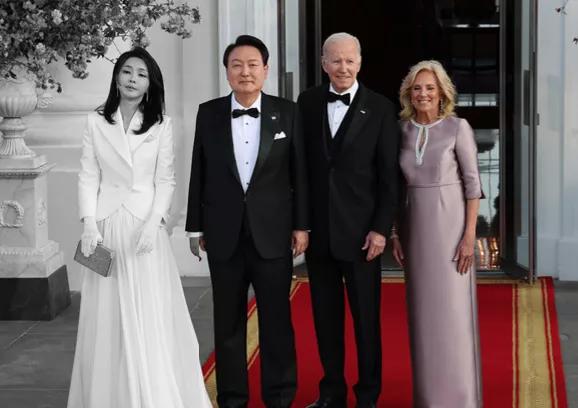 韩第一夫人年龄,韩第一夫人