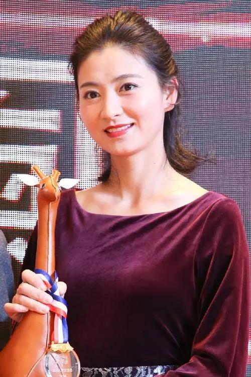 沈眉庄斓曦绝世美颜,可爱沈眉庄斓曦