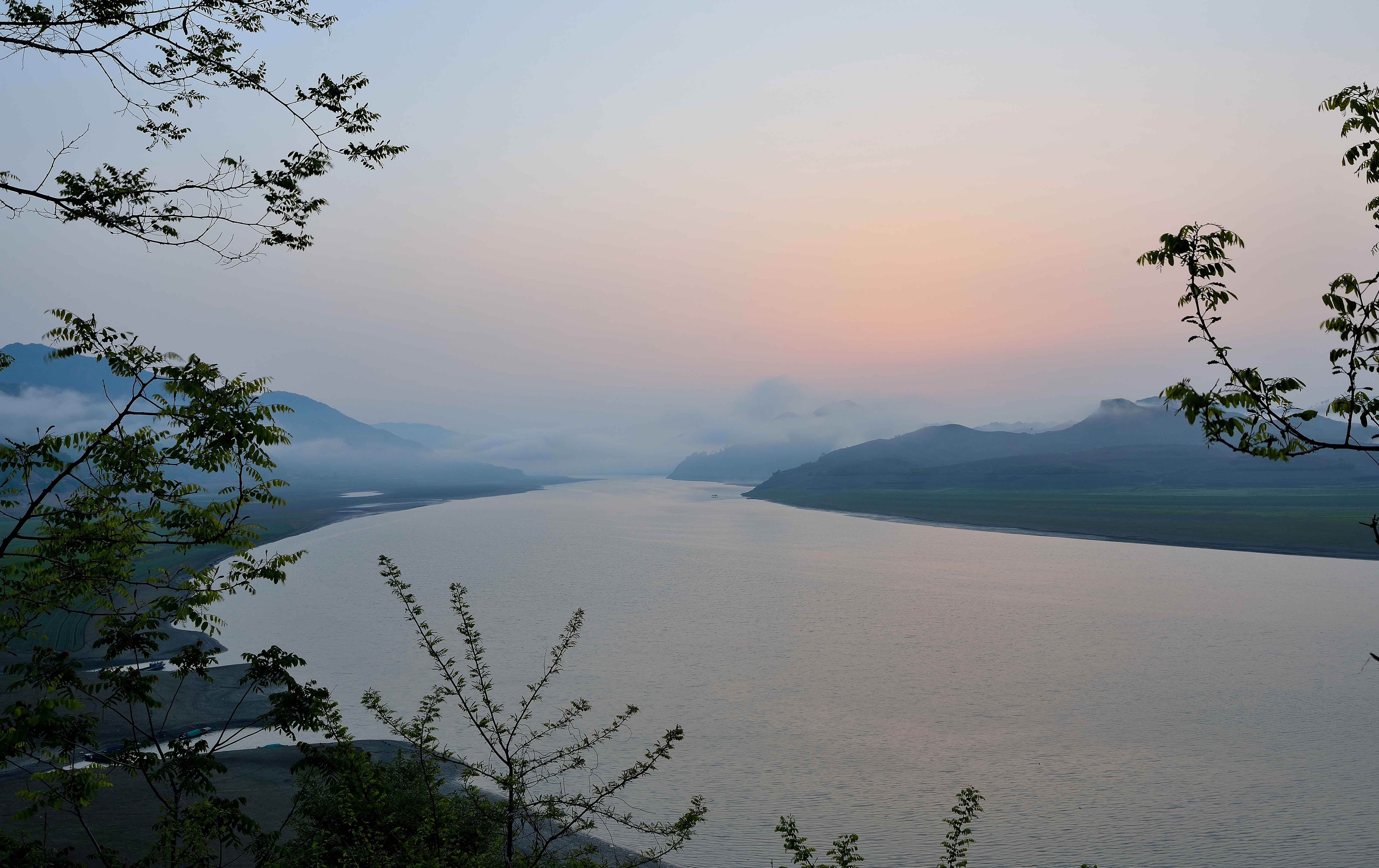 李白的最出名的十首诗将进酒,李白为什么被称为诗仙剑仙酒仙