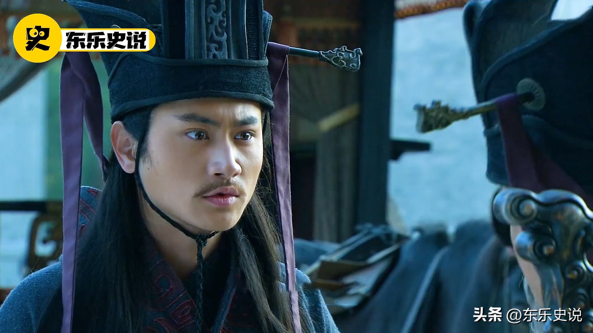 新三国演义荀彧阻拦曹操当魏王,曹操当魏王荀彧为什么不答应