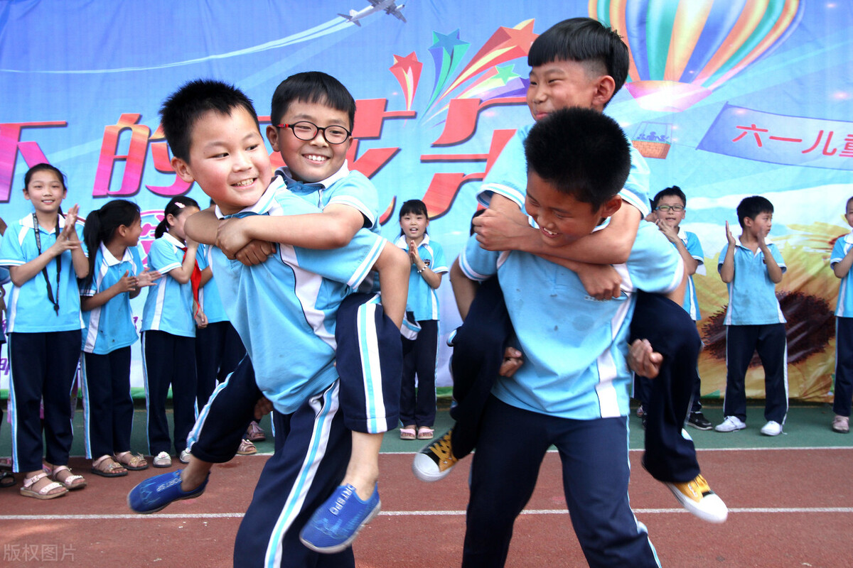 小时候的抓人小游戏叫什么,最好玩的十大热门小游戏