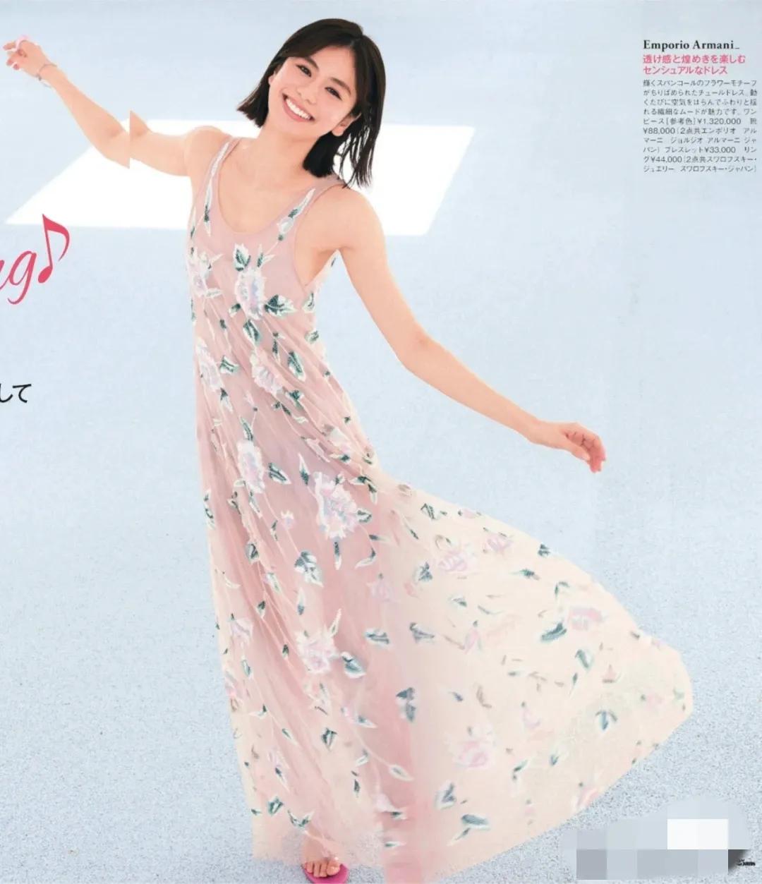 色彩搭配技巧蓝色红色,色彩搭配服装夏日