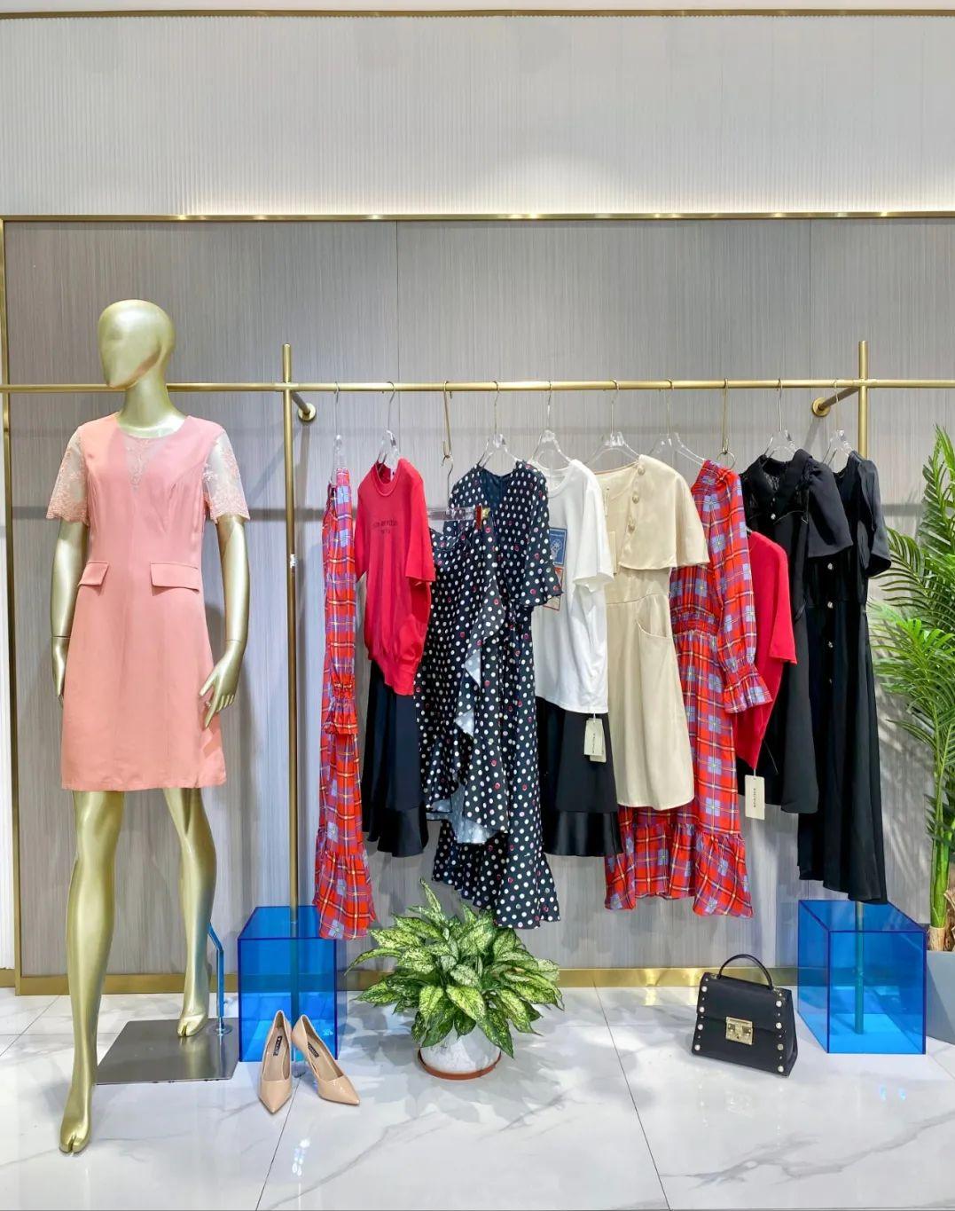 诗篇桑蚕丝高端女装,诗篇夏季连衣裙女装