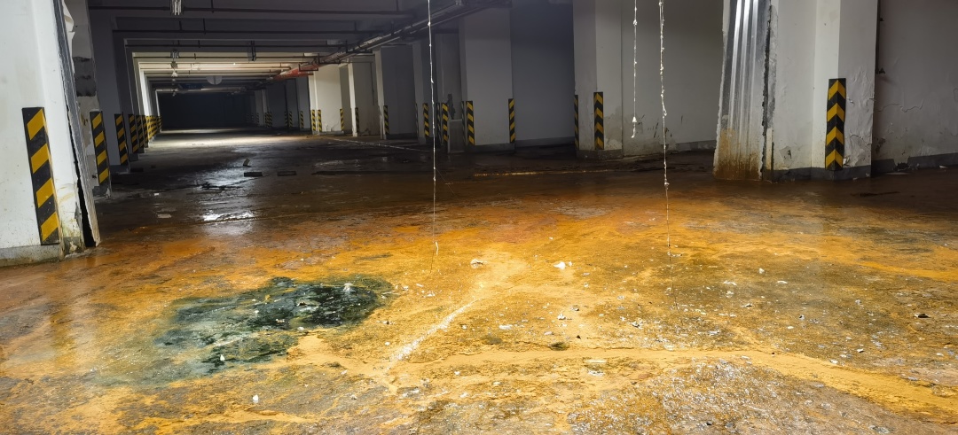 上海老旧小区沉井式停车库,上海小区地下车库停车