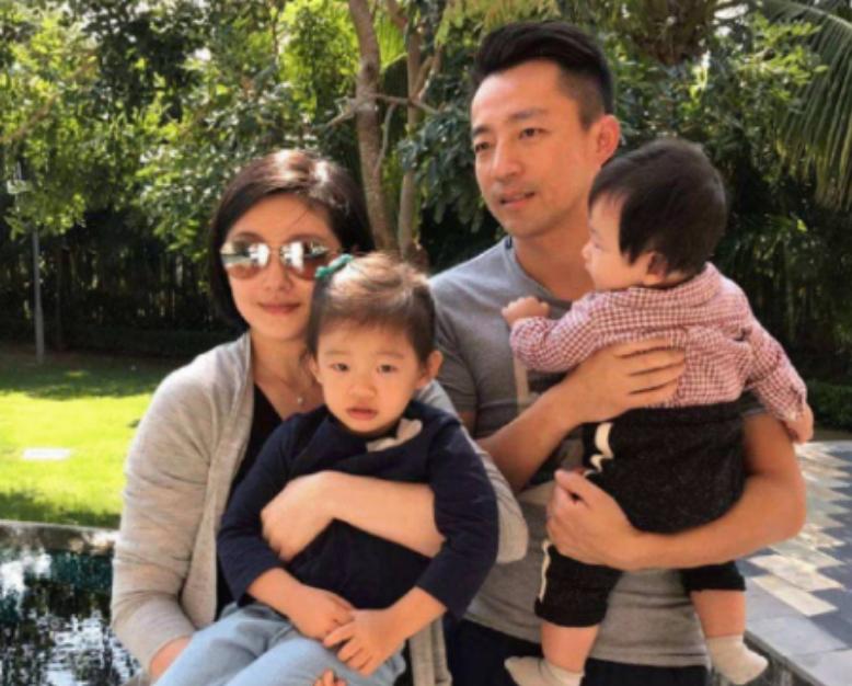 大s汪小菲具俊晔最新近况,台媒曝汪小菲大s离婚