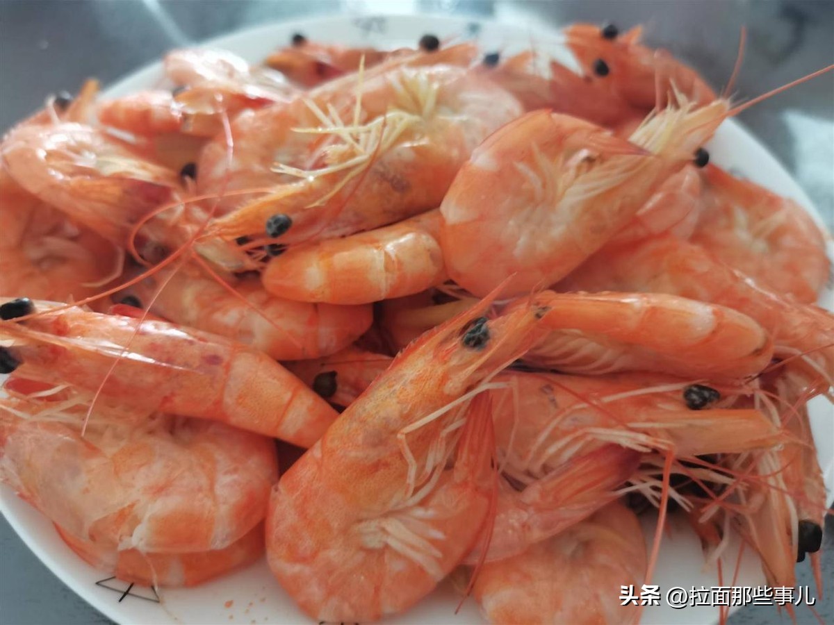 怎样煮盐水虾煮多长时间,煮盐水虾是开水下锅还是凉水下锅