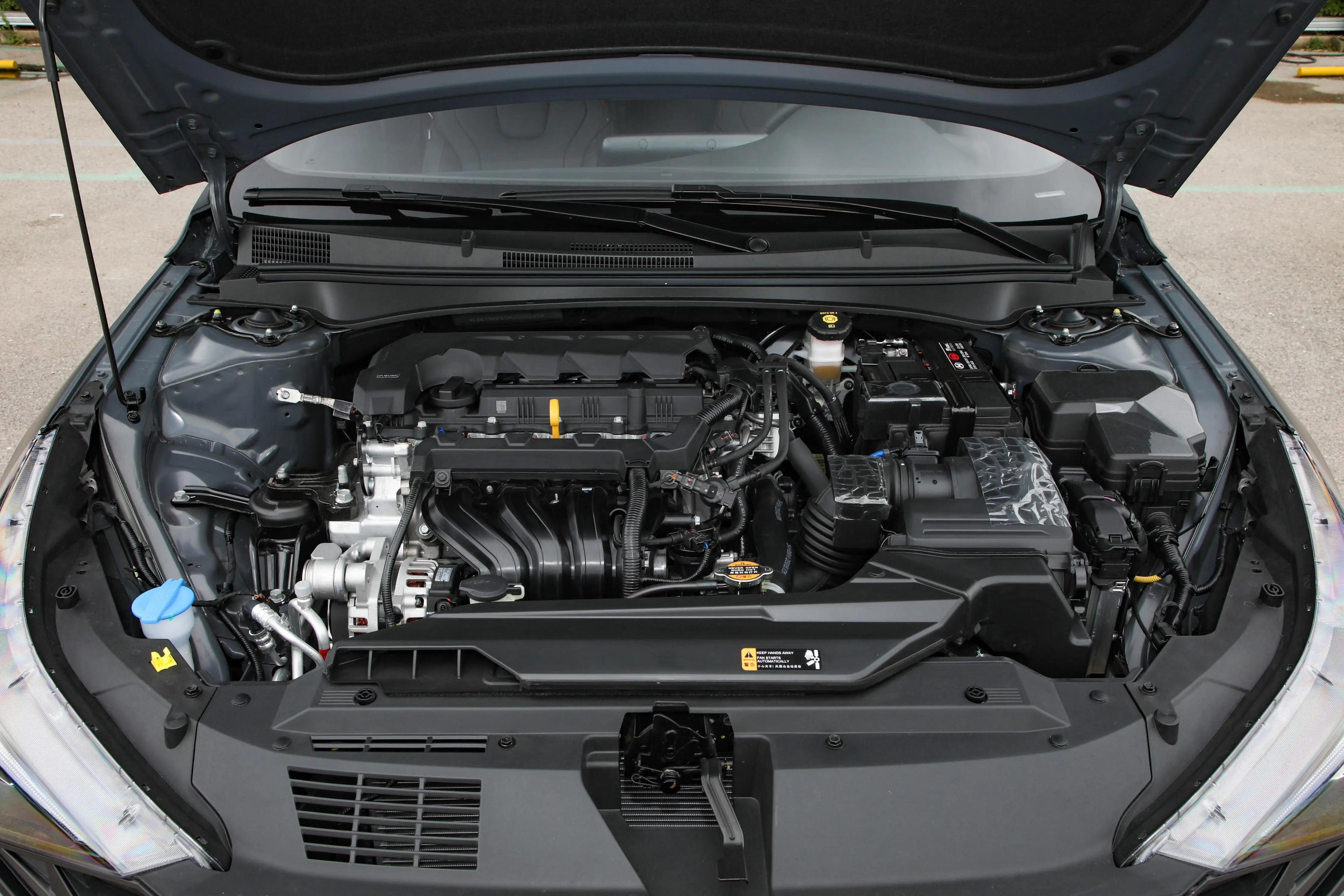 细数那些最适合工薪阶层开的轿车,上班族适合买什么车省油