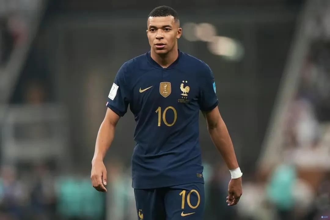 法甲收官战姆巴佩,法甲收官战巴黎对梅斯