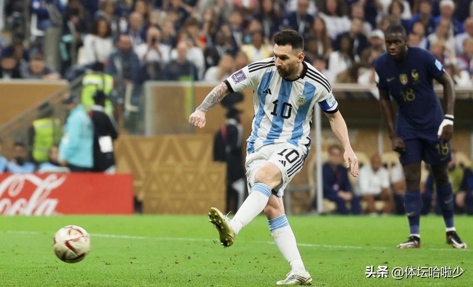阿根廷队踢出完美半场！梅西创造历史，法国战术错误尴尬0射门