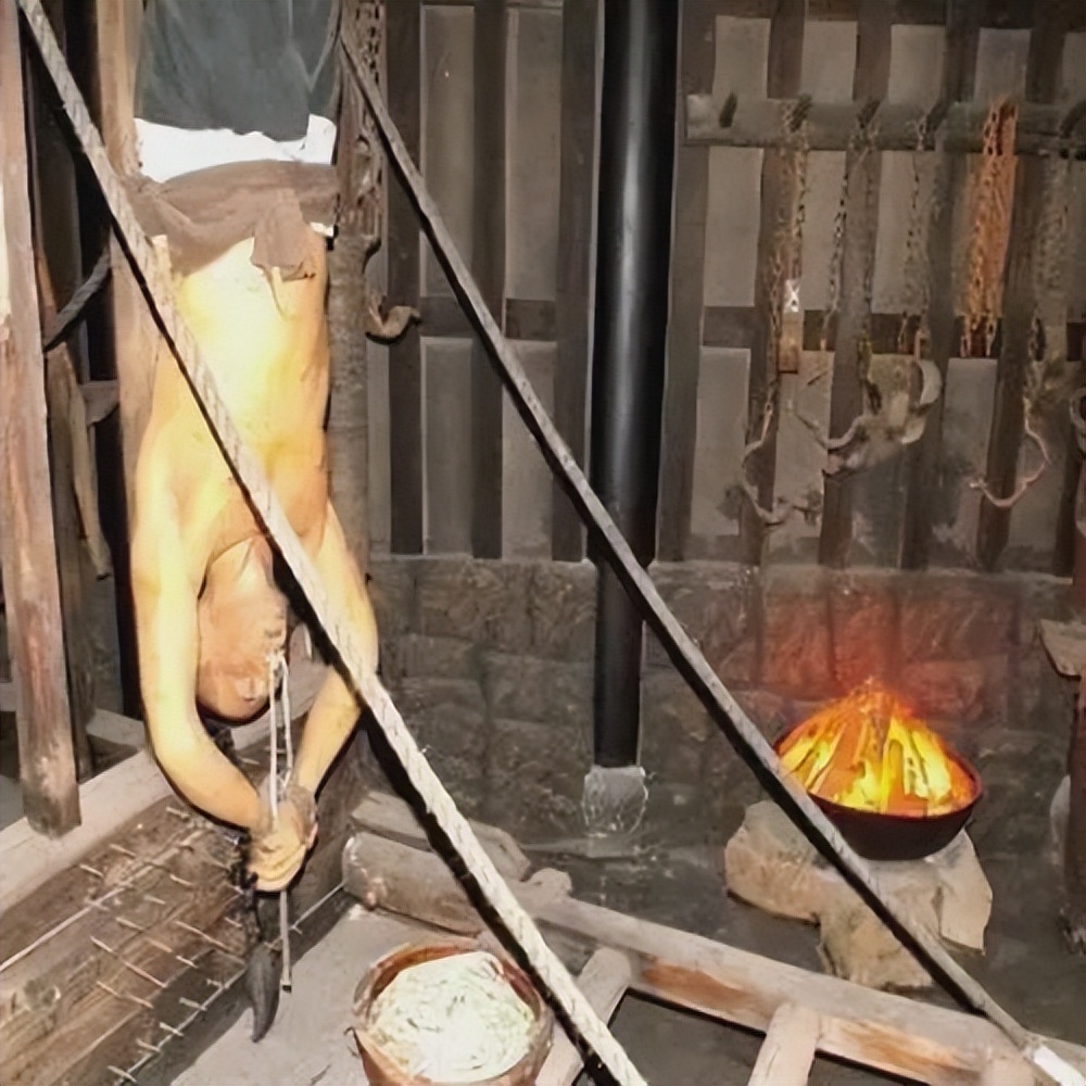 日军惨杀妇女案件始末,日军俘虏暴行