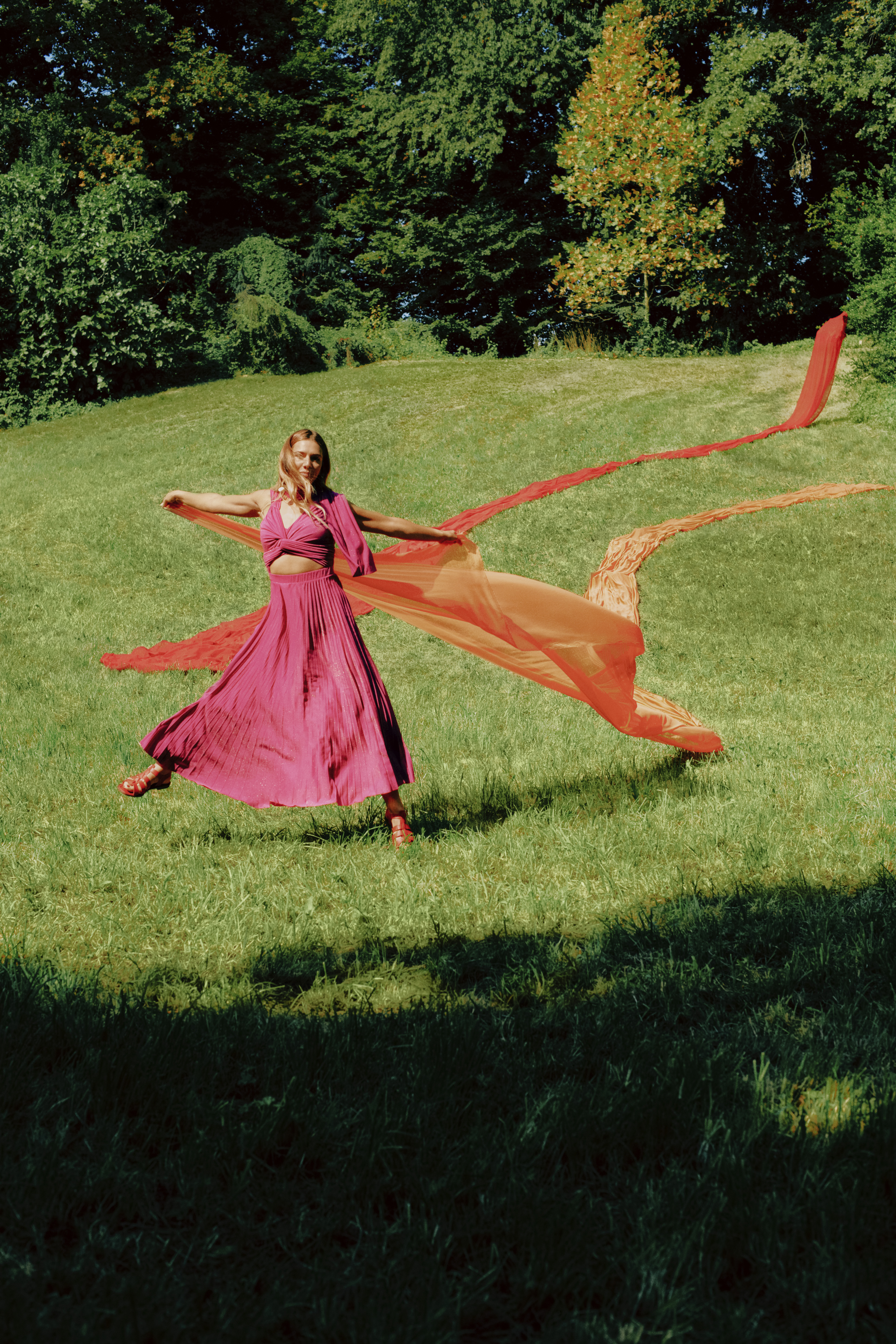 破圈密码再添新作，MAXCo.推出联名系列产品