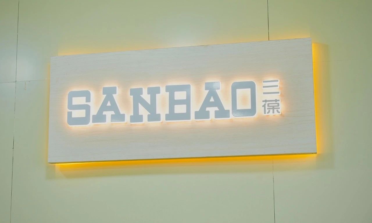 锚定信阳年轻人，80后创业老手，开创首个本土24小时便利店品牌