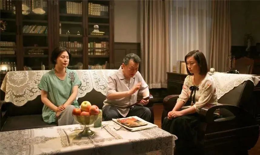 58岁阿姨的晚年有多幸福,56岁退休阿姨的心里话