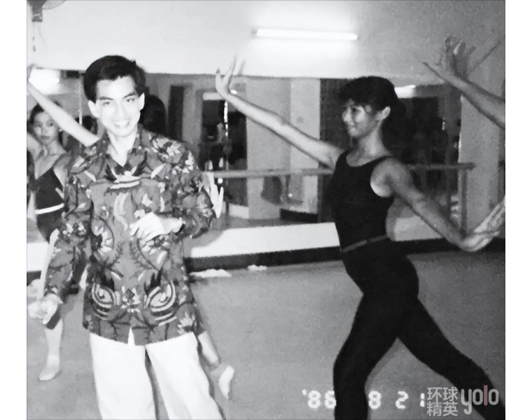 才华横溢，被迫继位，至今70不婚，柬埔寨国王西哈莫尼的传奇人生