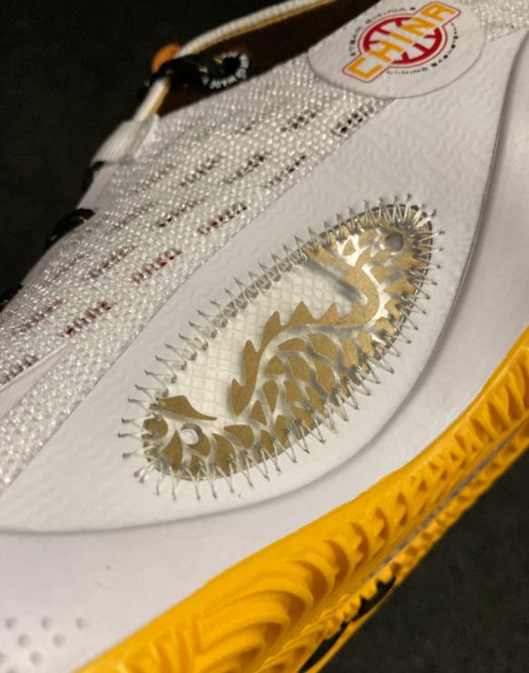 李宁2019新品鞋子,李宁闪击拖鞋测评