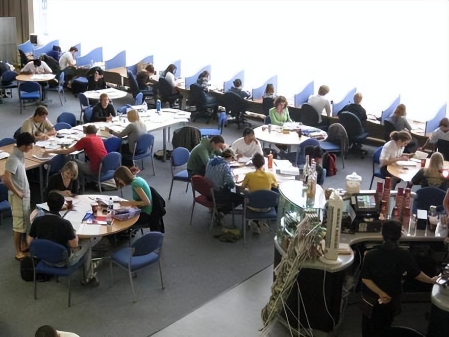 斯旺西大学有几所,斯旺西大学相当于国内的哪些学校