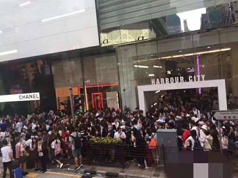 出海四件套,赴港接种复必泰二价疫苗