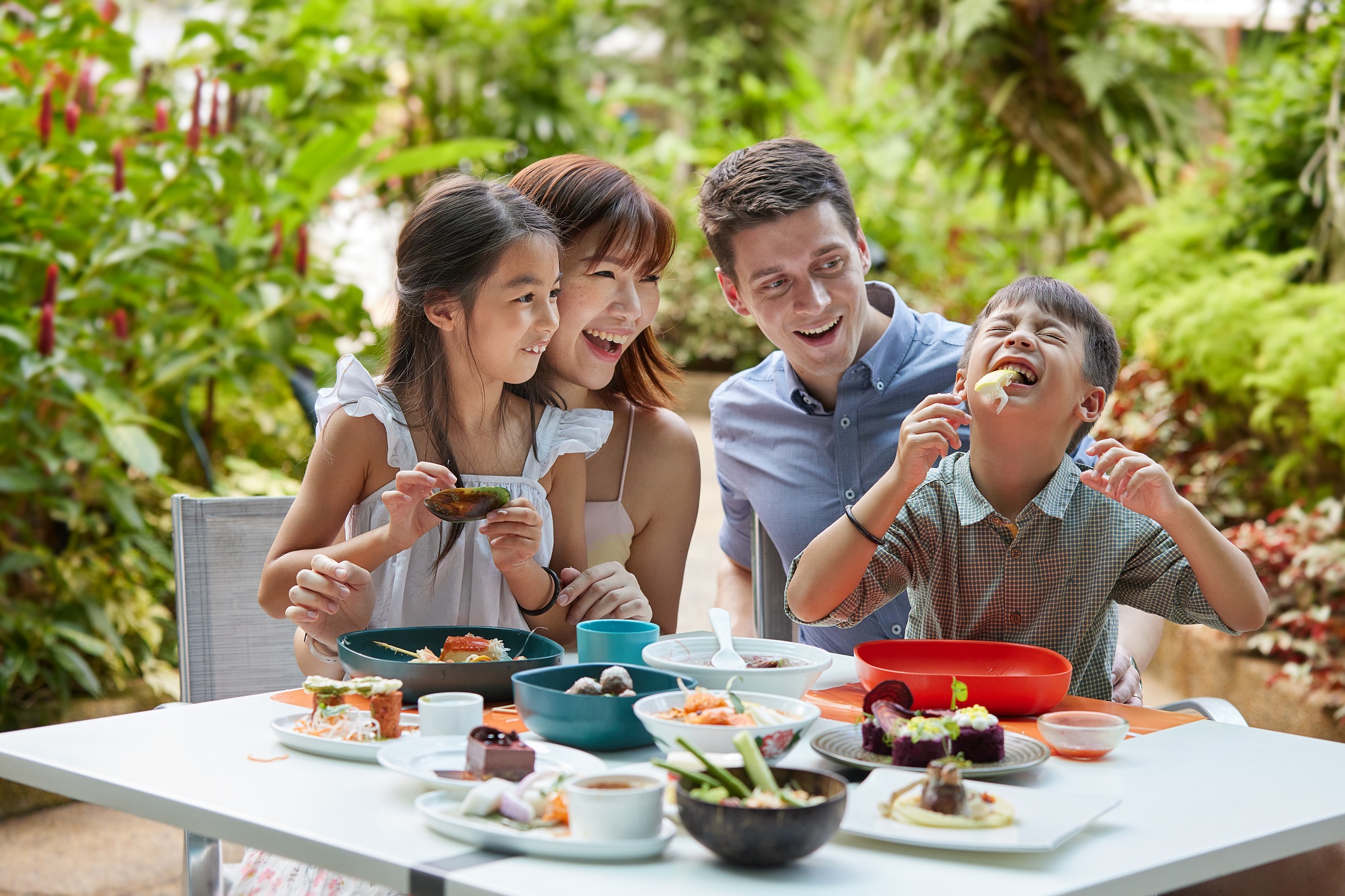 去新加坡旅游住哪里最便宜,去马来西亚槟城住哪里