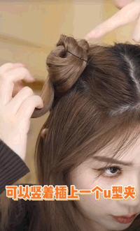 今年别再披头散发了三款减龄发型,既不显脸大又不披发的发型