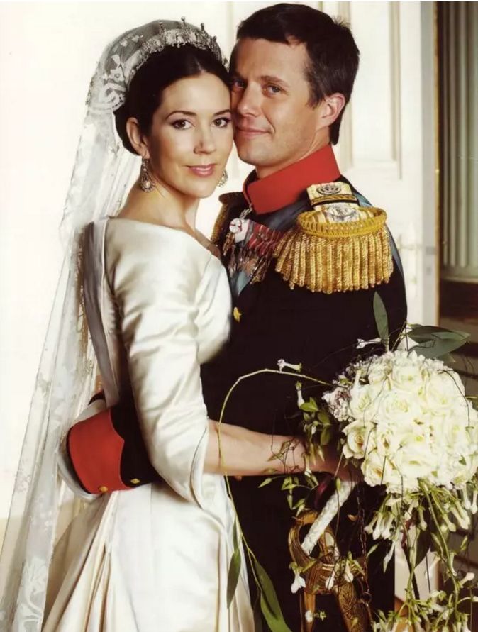 从灰姑娘变成公主的逆袭人生,从灰姑娘逆袭成女王