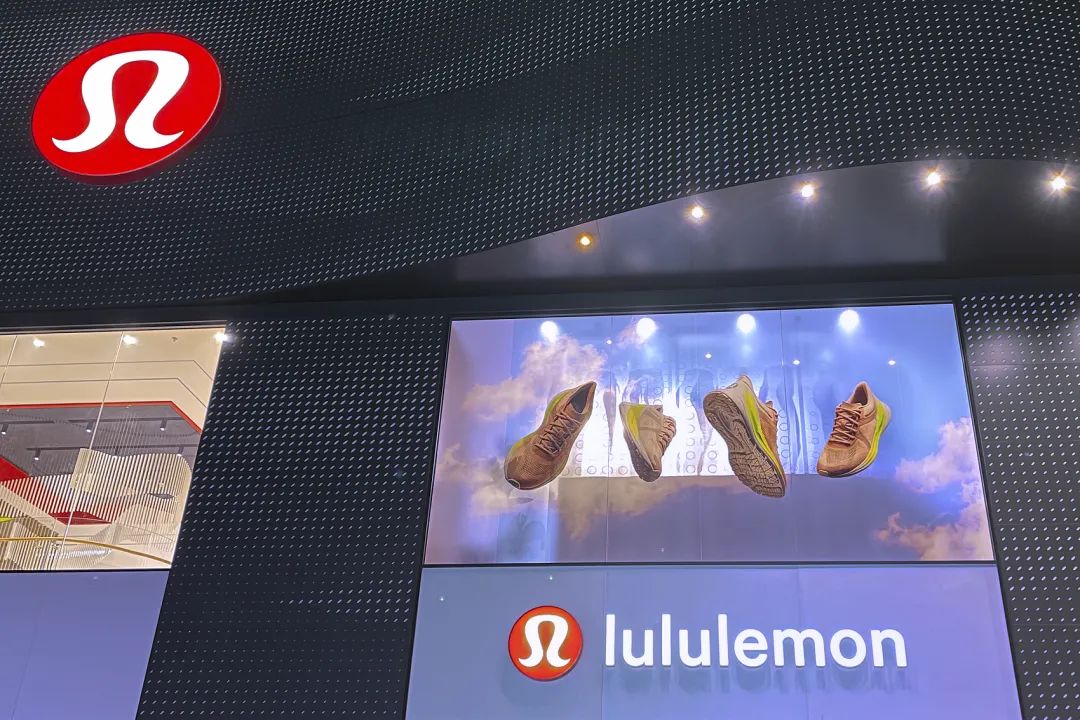 飞盘俱乐部要求瑜伽裤,飞盘必须要穿瑜伽裤吗