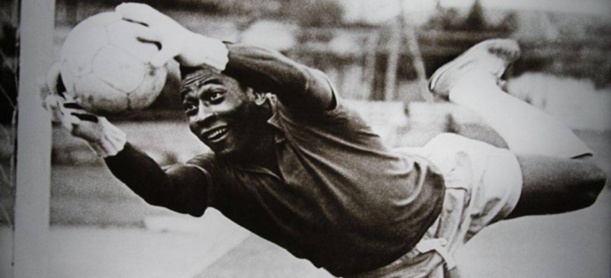 球王贝利哭泣,贝利吸毒事件