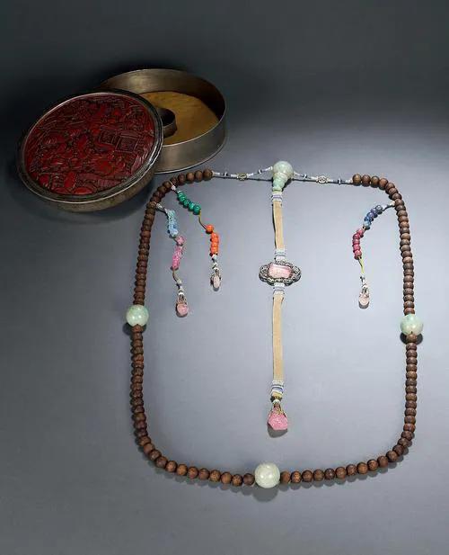 清代的朝珠值多少钱,中国古代十大名珠