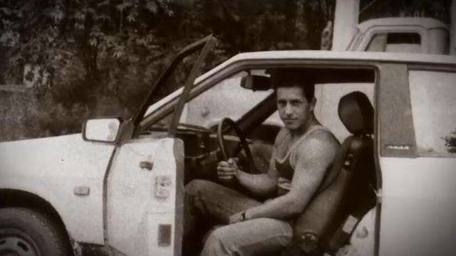 断腿不下战场，单挑百人抢回战友遗体，俄罗斯“平头哥”折服普京