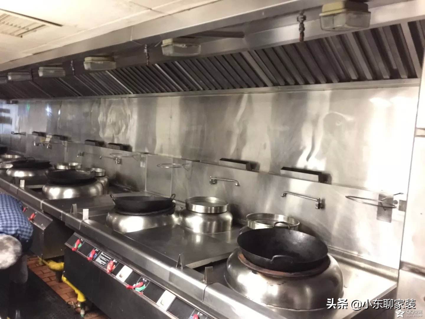 集成灶和侧吸油烟机哪个更实用,集成灶和顶吸油烟机哪个好