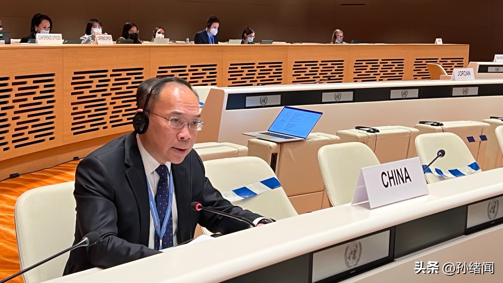 联大通过和平共识决议草案,联大通过关于中国的决议