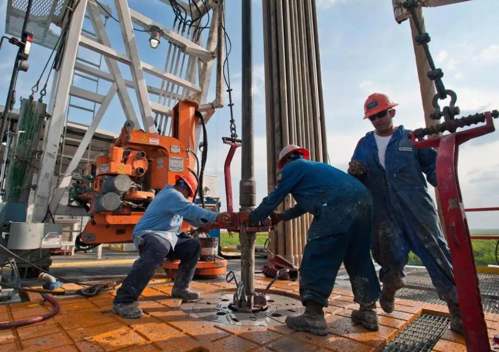 2013年中国315亿元接手美国抛弃的油田，遭西方嘲笑，如今赚大了