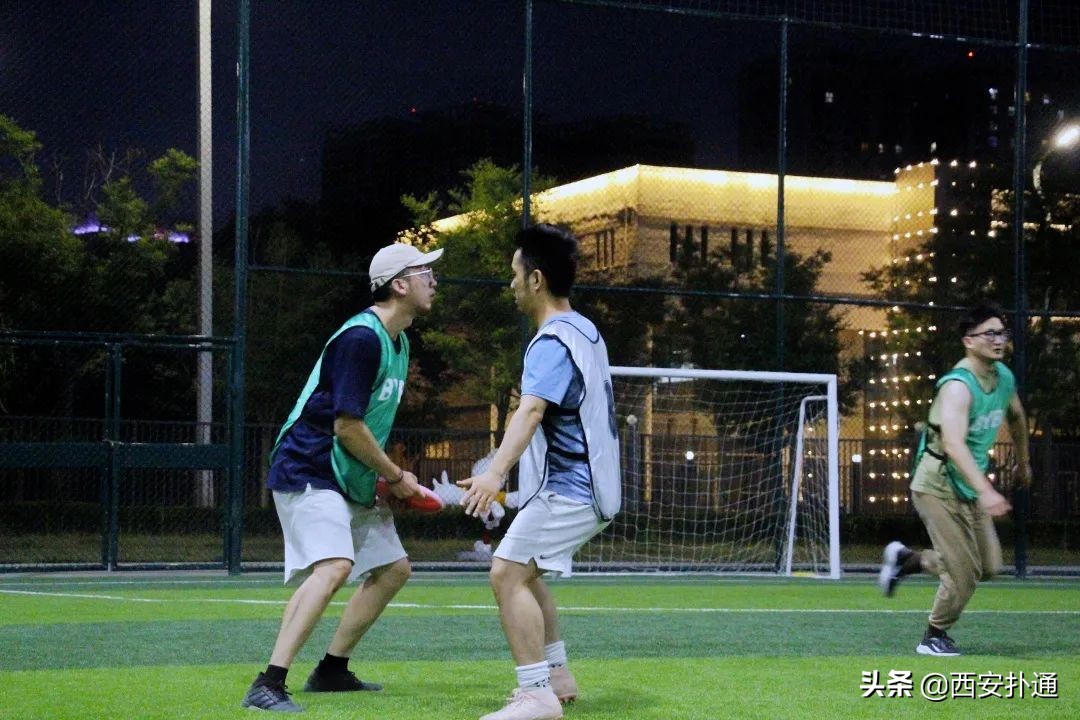 从小众到爆火！为啥西安的男男女女，都喜欢当“接盘侠”？