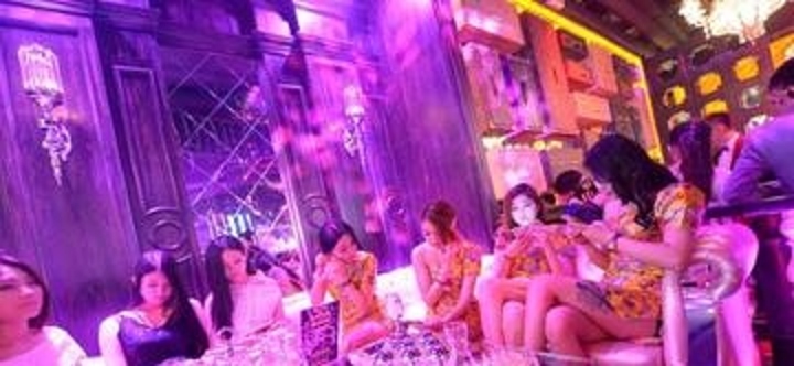 酒吧真实的生活写照,酒吧夜店的生活方式