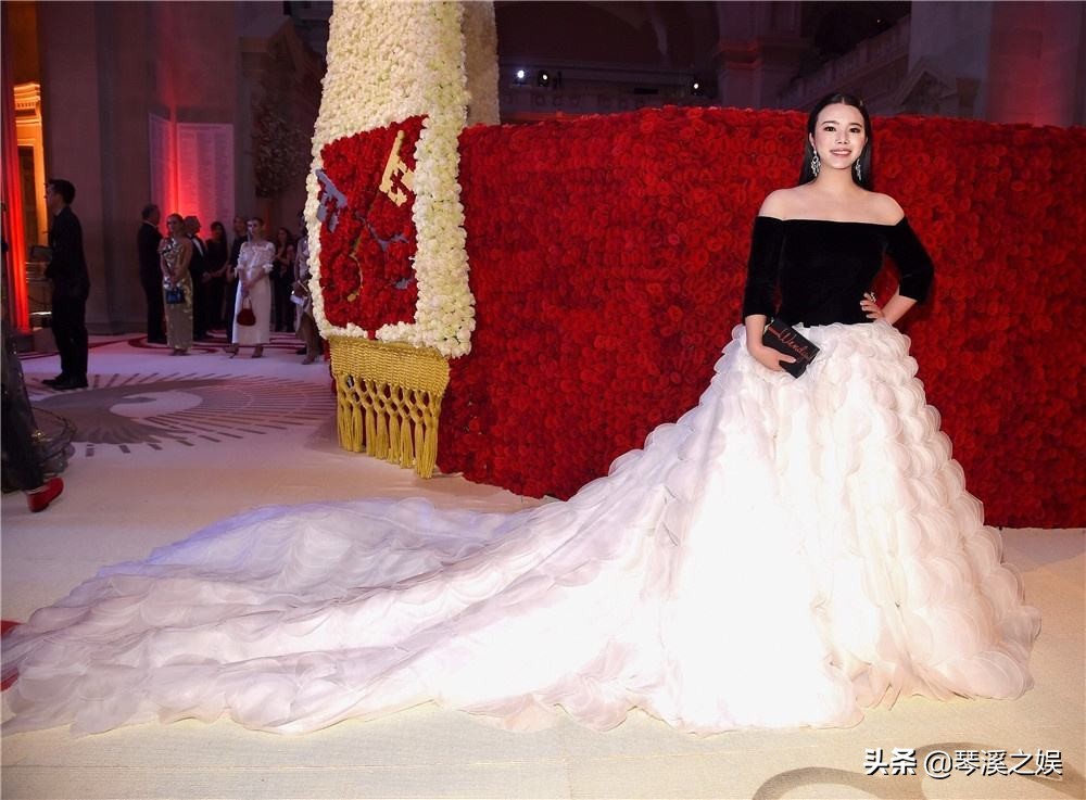 名媛余晚晚究竟多有钱,余晚晚真正的名媛