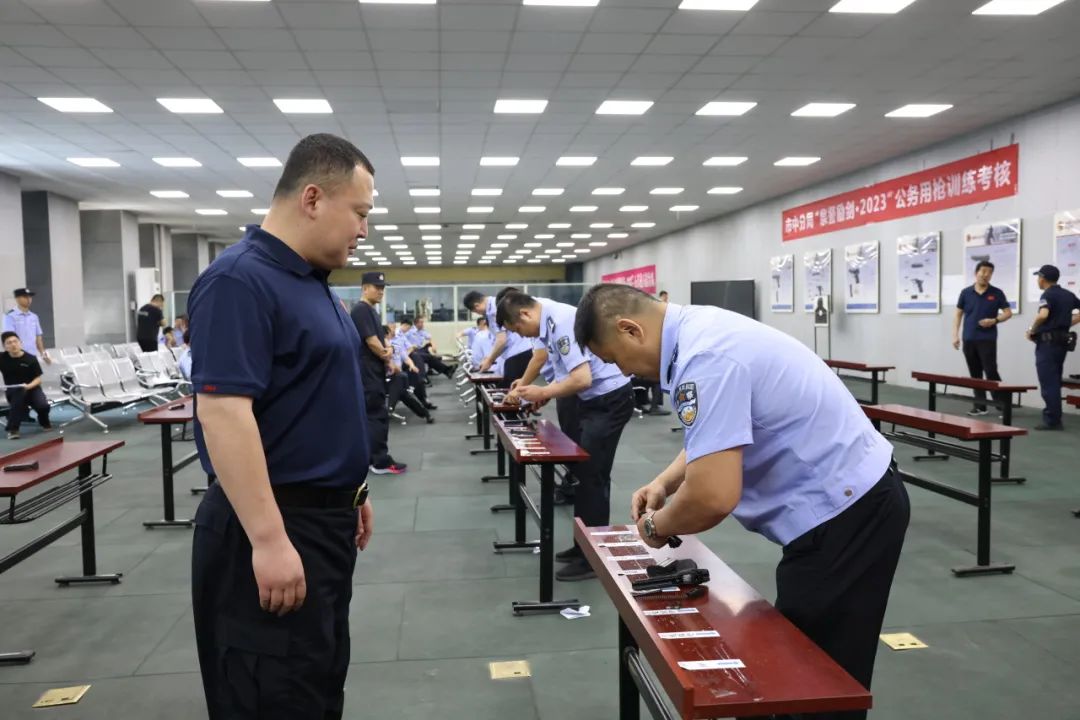 济南公安市中分局：强警砺剑为警务实战“添翼”赋能