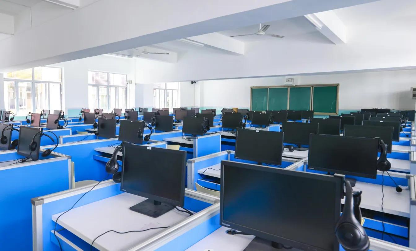 深圳十大私立贵族学校高中,深圳最贵民办高中学校