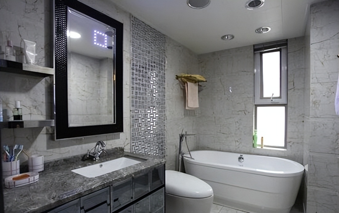 toto马桶水箱底部螺丝漏水怎么办,马桶下水口漏水怎么修理视频