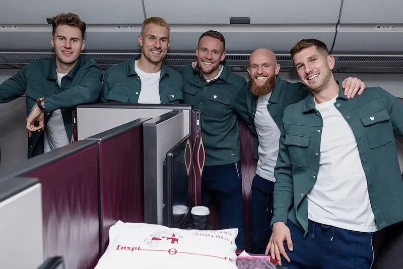 世界杯帅气球员西装,世界杯阿根廷男模队西装照高清