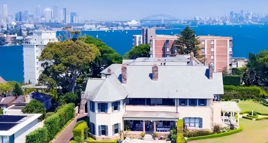 田震的资产多少,田震身价