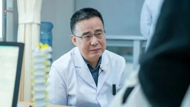 折叠人李华后续,折叠人李华四次手术完整版