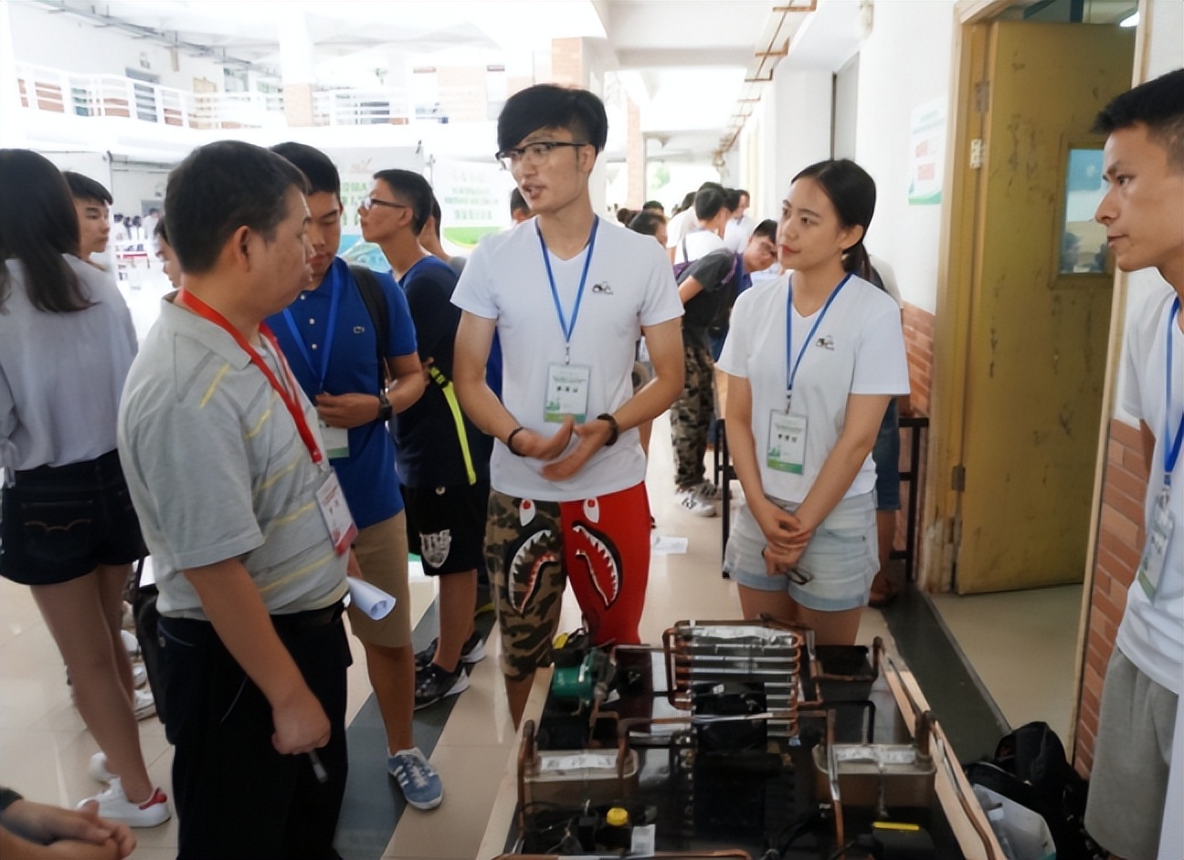 专升本难度大为什么不去当兵,当兵和专升本到底哪个重要