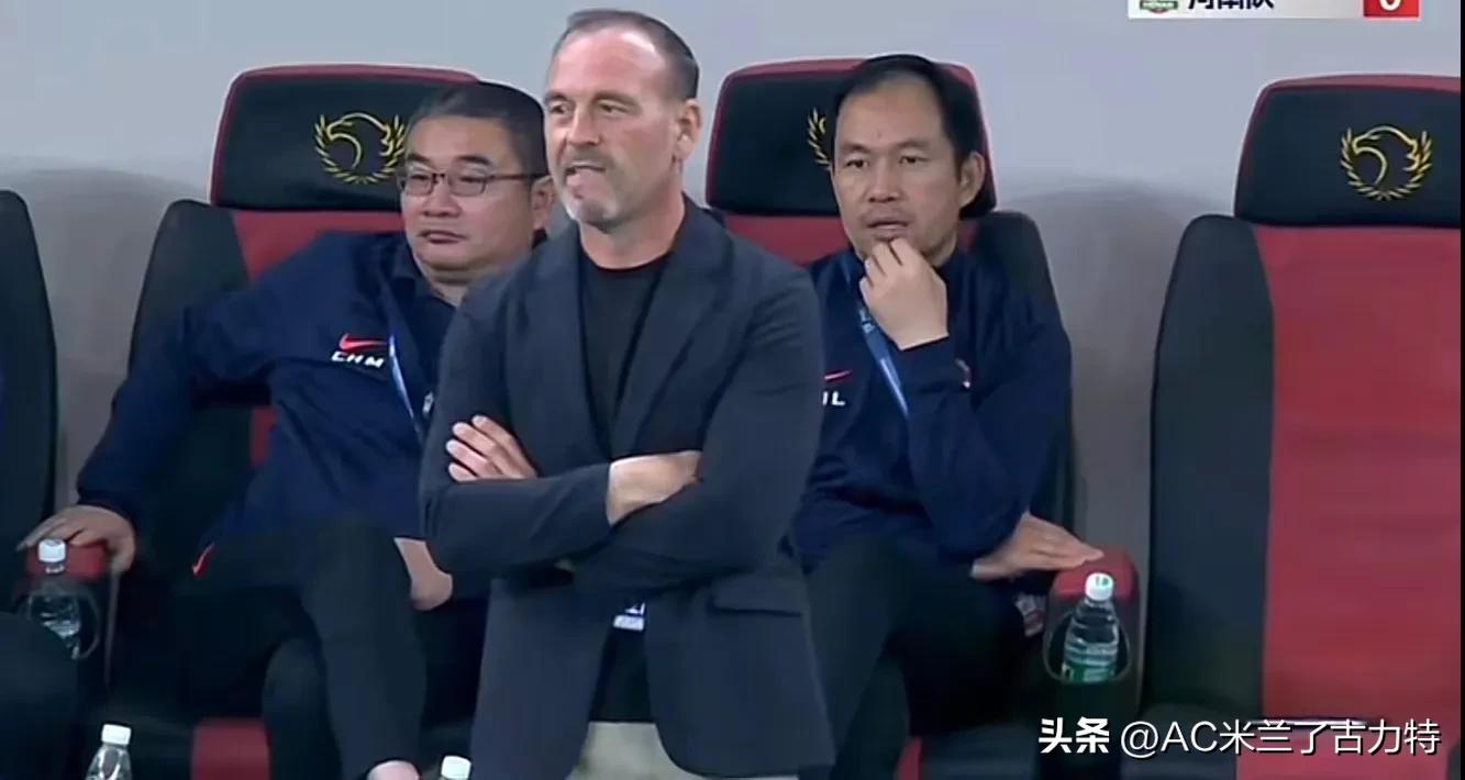 皮纳伤退河南队厄运继续球队没有放弃，客场两粒进球惜败海港