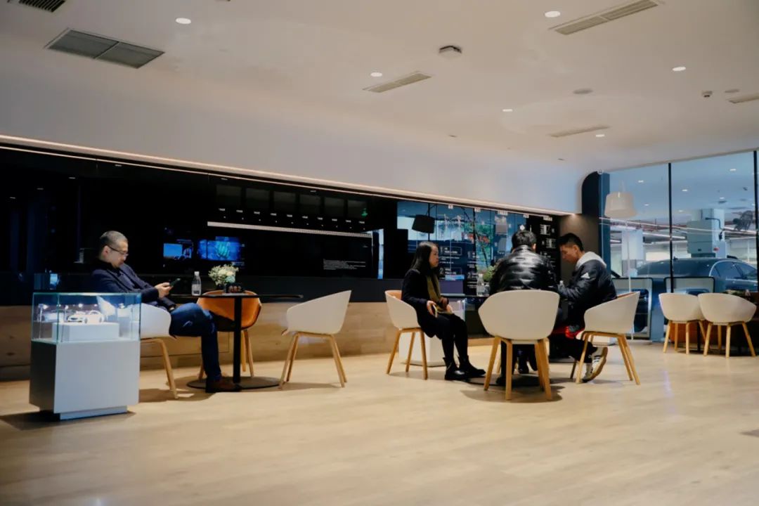 奔驰4s店服务体验,奔驰探店服务