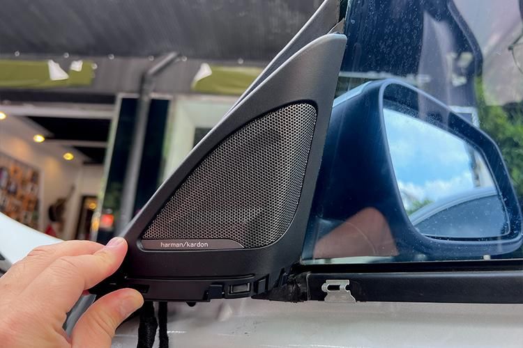 南通宝马320音响改装,320gt音响改装成都