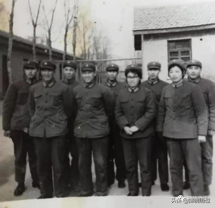 老战友四十年相聚联谊会上的感言,老战友40年后相逢重温战友情