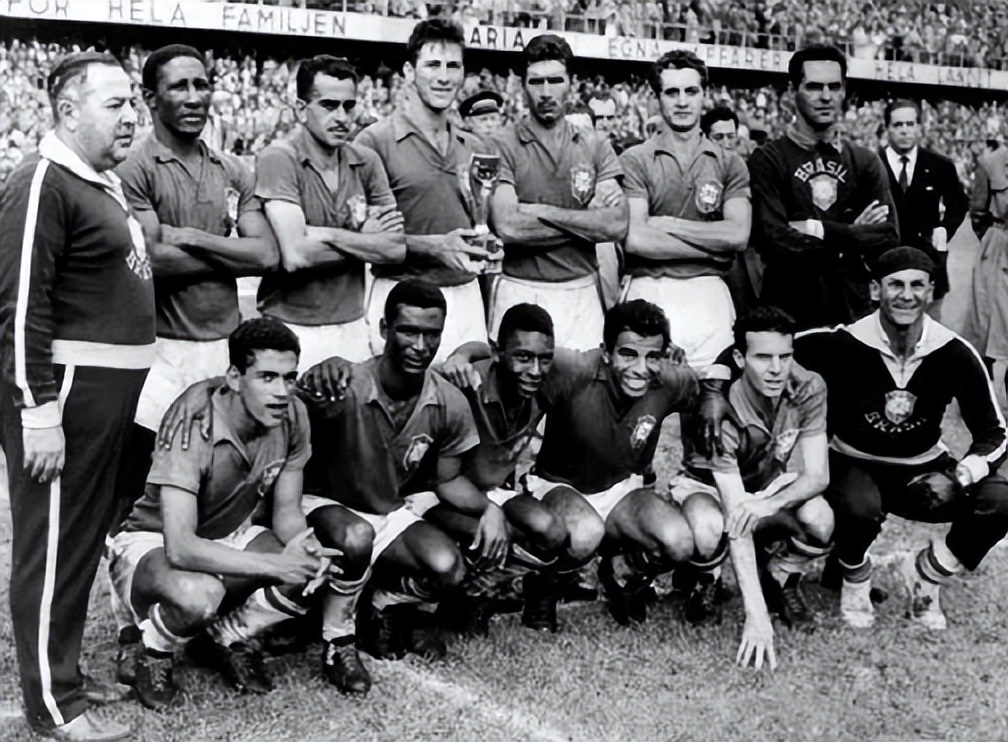 球王贝利享年,球王贝利逝世终年82岁