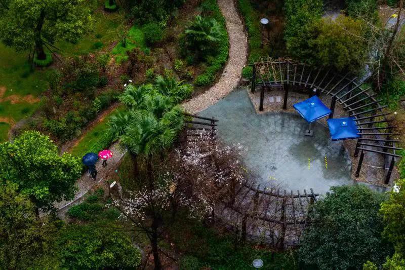 感谢核酸检测志愿者们的辛苦付出,核酸现场志愿者美丽的身影