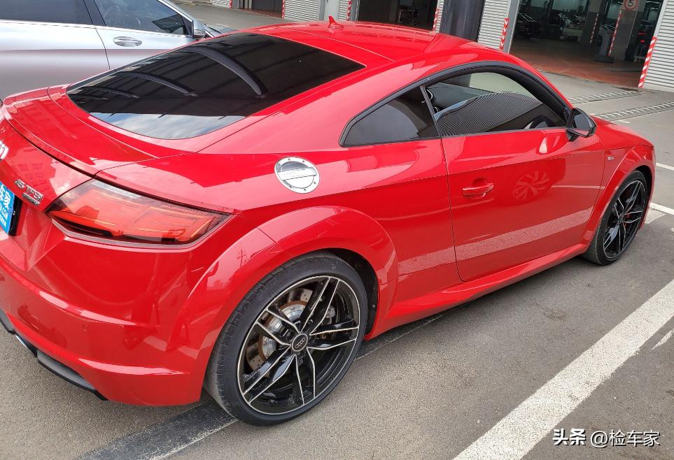 爆改老款奥迪tt,8年多的奥迪tt还值得买么